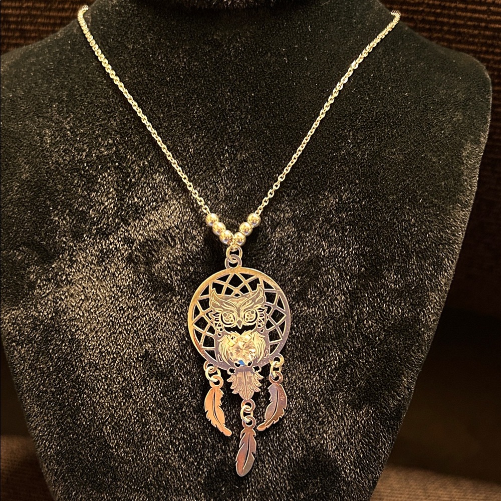 Silver Dreamcatcher Pendant Necklace